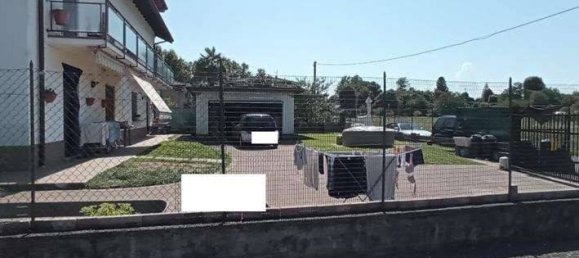 Apartamento de 2 dormitorios en Biandronno, Italy No. 182172 15