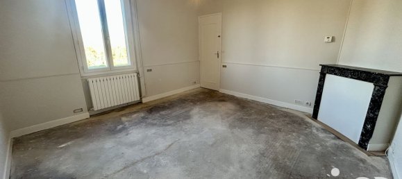 Casa de 4 habitaciónes en Saint-Gilles, France No. 47435 4