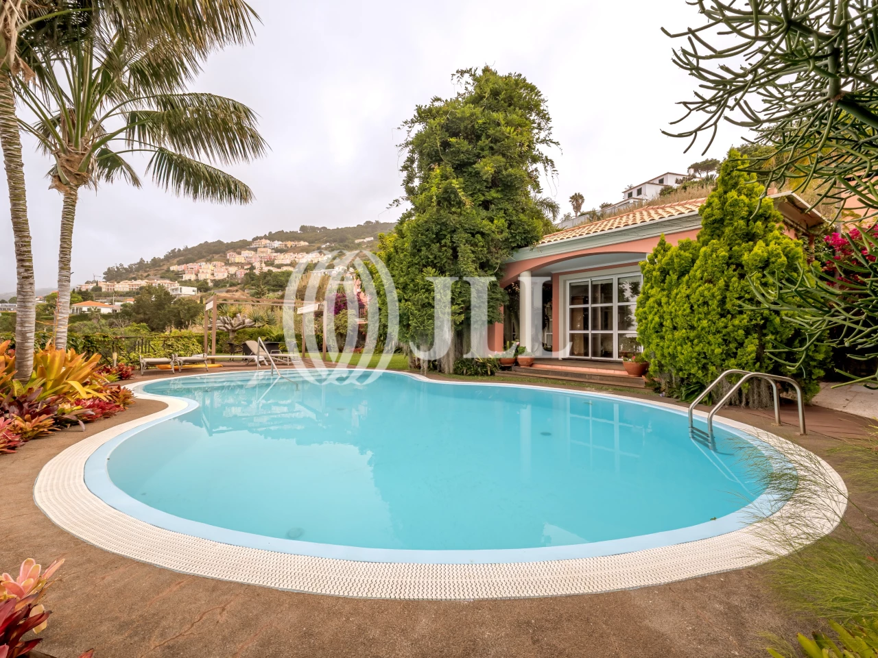 4 bedrooms House in Funchal, Portugal No. 248580