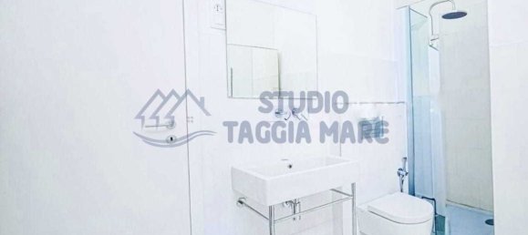 4 rooms Villa in Sanremo, Italy No. 306347 8