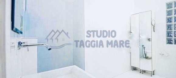 4 rooms Villa in Sanremo, Italy No. 306347 7