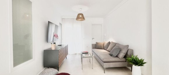 Dúplex de 3 dormitorios en Estepona, Spain No. 185364 10