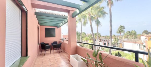 Dúplex de 3 dormitorios en Estepona, Spain No. 185364 9