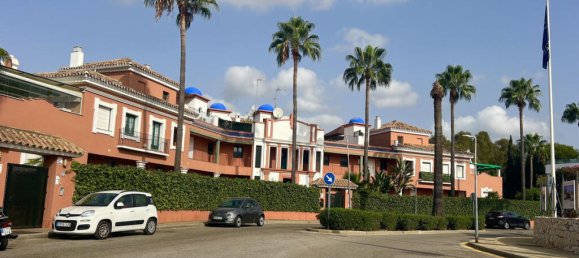 Dúplex de 3 dormitorios en Estepona, Spain No. 185364 3