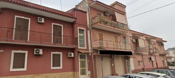 7 rooms Apartment in Priolo Gargallo, Italy No. 46049 6