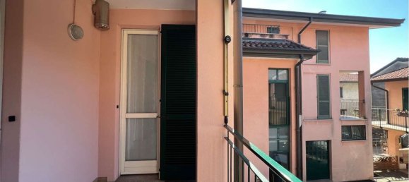 611m² Building in Fagnano Olona, Italy No. 213844 15