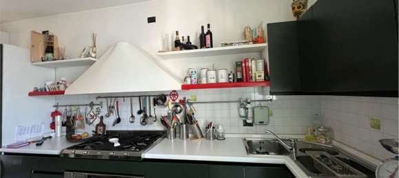 611m² Building in Fagnano Olona, Italy No. 213844 17