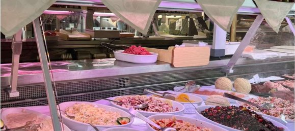 611m² Building in Fagnano Olona, Italy No. 213844 8