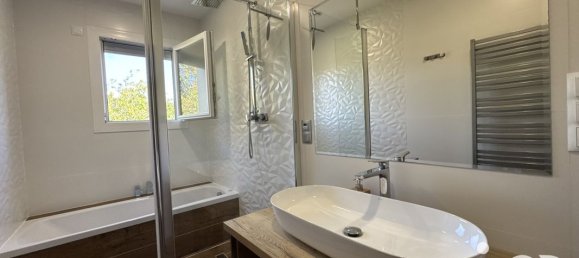 Casa de 5 habitaciónes en Joue-les-Tours, France No. 277680 6