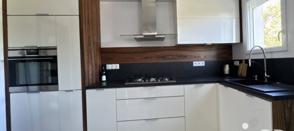 Casa de 5 habitaciónes en Joue-les-Tours, France No. 277680 4