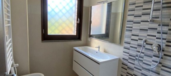 4-Zimmer Haus in Lariano, Italy, Nr. 130738 14