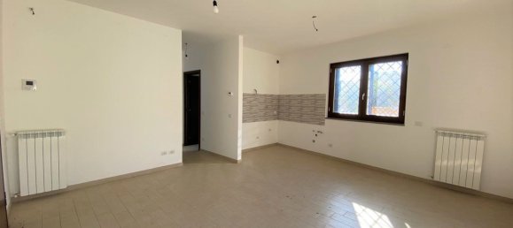 4-Zimmer Haus in Lariano, Italy, Nr. 130738 12
