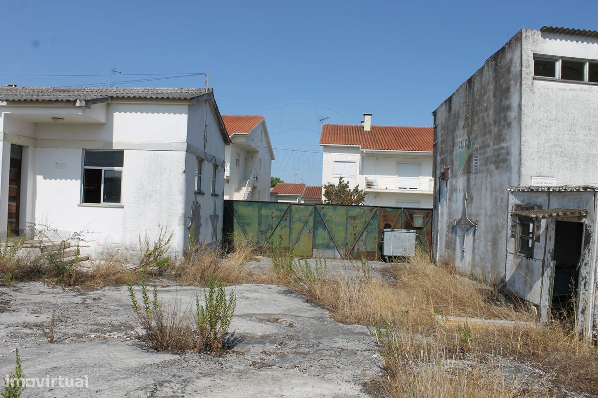 Lagerhaus in Abrantes, Portugal 5426m², Nr. 77186