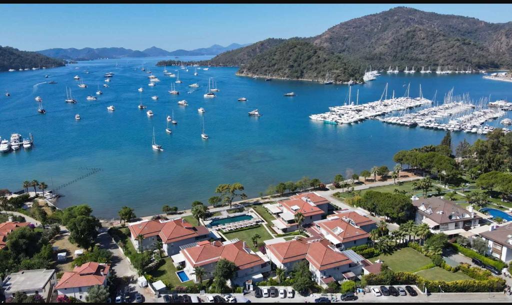 Apartment 3+1 in Gocek, Turkey No. 4639