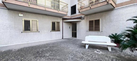 4-salle Appartement à San Giorgio Ionico, Italy No. 107010 5
