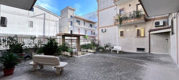 4-salle Appartement à San Giorgio Ionico, Italy No. 107010 4
