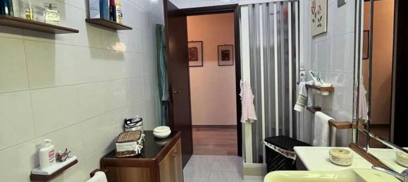 4-salle Appartement à San Giorgio Ionico, Italy No. 107010 14