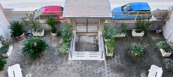 4-salle Appartement à San Giorgio Ionico, Italy No. 107010 3