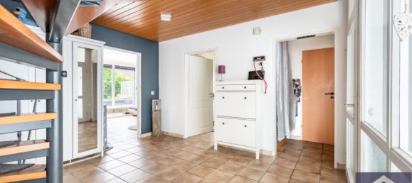 5 rooms House in Plon, Germany No. 362833 3