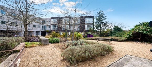 2 Schlafzimmer Wohnung in London, United Kingdom, Nr. 9874 4