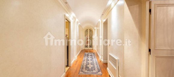 5 غرف نوم شقة في Rome, Italy رقم 72557 8