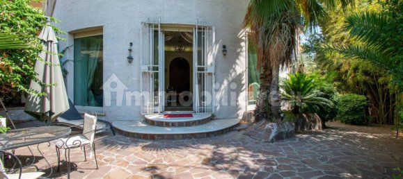 5 غرف نوم شقة في Rome, Italy رقم 72557 25