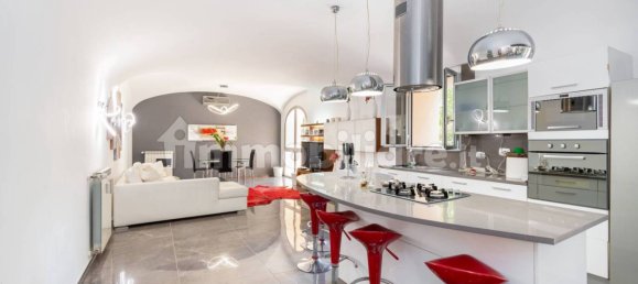 5 غرف نوم شقة في Rome, Italy رقم 72557 30