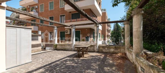 5 غرف نوم شقة في Rome, Italy رقم 72557 27