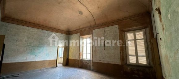 3 bedrooms Apartment in Piacenza, Italy No. 76842 5