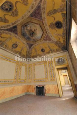 3 bedrooms Apartment in Piacenza, Italy No. 76842