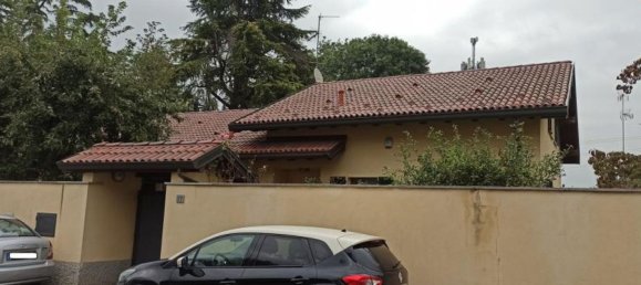 Villa de 4 habitaciónes en Vigevano, Italy No. 258832 5