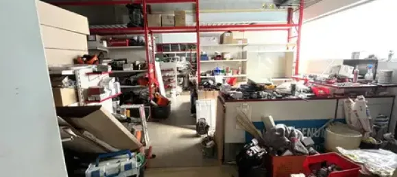 8 غرف نوم بناية في Esslingen, Germany رقم 17881 42