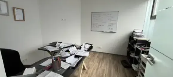 8 غرف نوم بناية في Esslingen, Germany رقم 17881 38