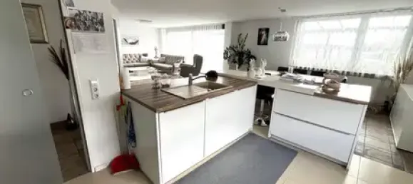 8 غرف نوم بناية في Esslingen, Germany رقم 17881 25