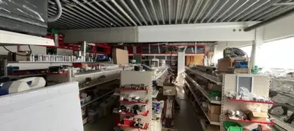 8 غرف نوم بناية في Esslingen, Germany رقم 17881 41