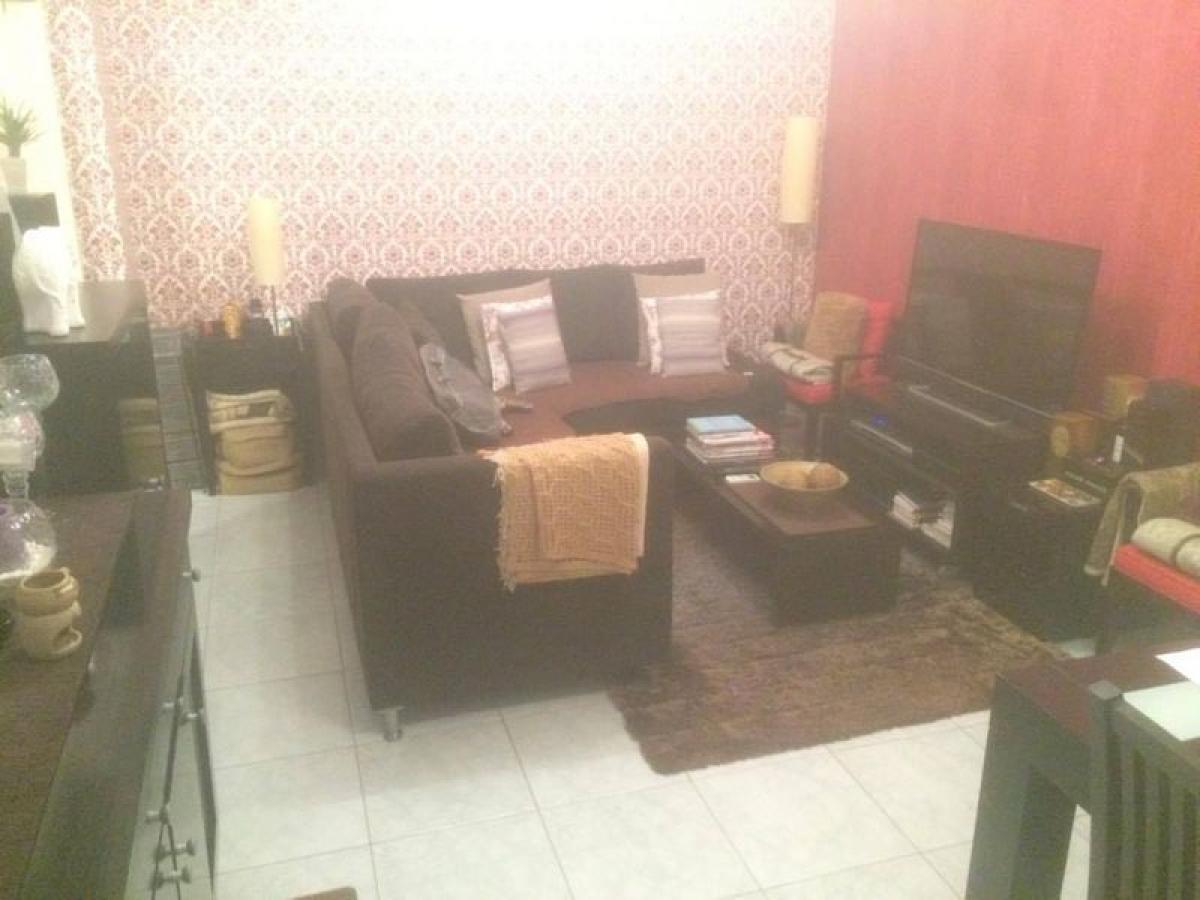 Apartamento de 2 dormitorios en Bermúdez, Argentina No. 7448