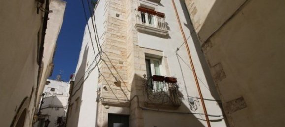 2 bedrooms Apartment in Martina Franca, Italy No. 177673 9