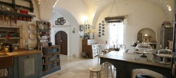 2 bedrooms Apartment in Martina Franca, Italy No. 177673 17