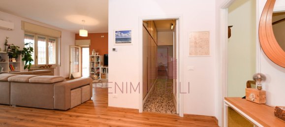 5 Schlafzimmer Wohnung in Brescia, Italy, Nr. 381901 4