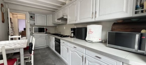 4 bedrooms House in Reims, France No. 315751 2