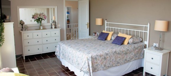 4 bedrooms Villa in La Orotava, Spain No. 9155 23