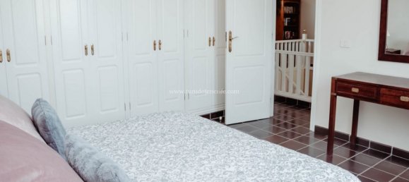 4 bedrooms Villa in La Orotava, Spain No. 9155 18