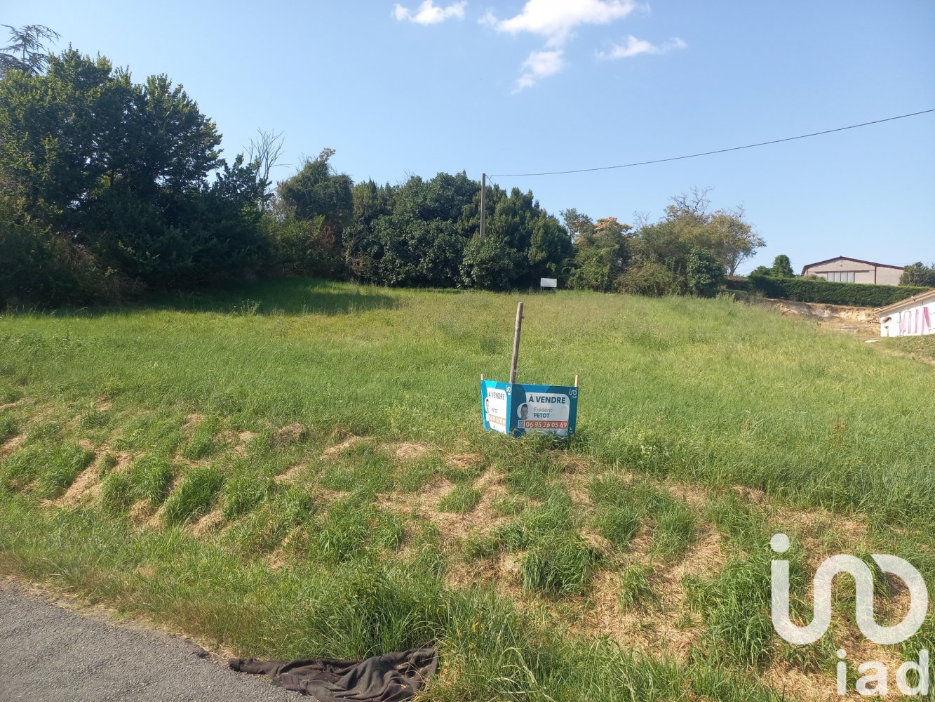 1506m² Land in Lavardac, France No. 96937