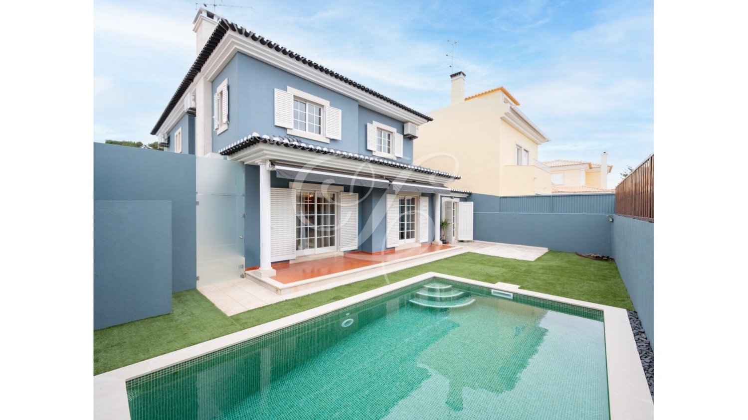 3 bedrooms Villa in Cascais, Portugal No. 100162