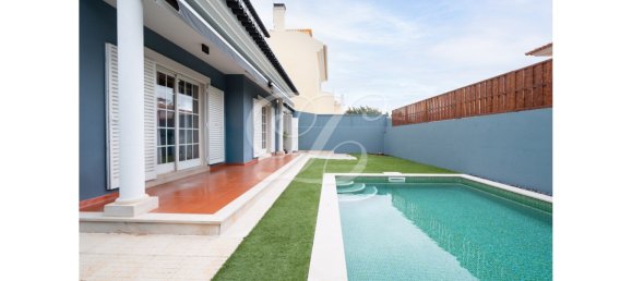 3 bedrooms Villa in Cascais, Portugal No. 100162 2
