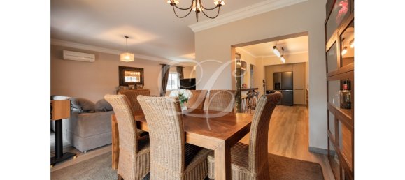 3 bedrooms Villa in Cascais, Portugal No. 100162 9