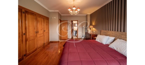 3 bedrooms Villa in Cascais, Portugal No. 100162 17