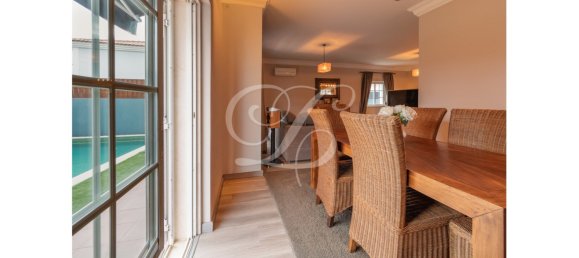 3 bedrooms Villa in Cascais, Portugal No. 100162 10