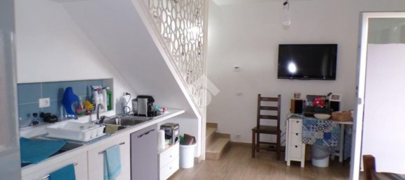 Вилла с 3 комнатами в Анцио, Италия № 207792 4