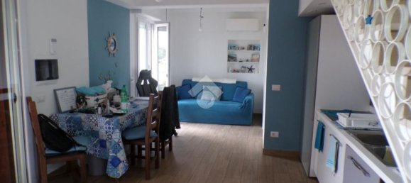 Вилла с 3 комнатами в Анцио, Италия № 207792 6